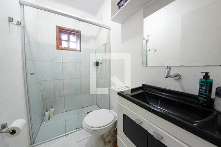 Casa à venda com 86m², 2 quartos e 2 vagas Casa à venda com 86m², 2 quartos e 2 vagasBanheiro
