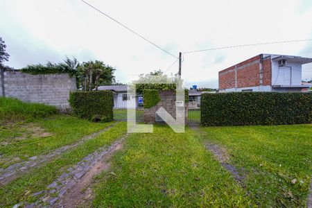 Casa à venda com 86m², 2 quartos e 2 vagas Casa à venda com 86m², 2 quartos e 2 vagasFachada