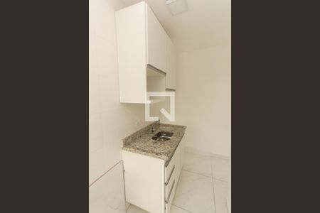 Apartamento para alugar com 40m², 2 quartos e sem vagaCozinha e Área de Serviço