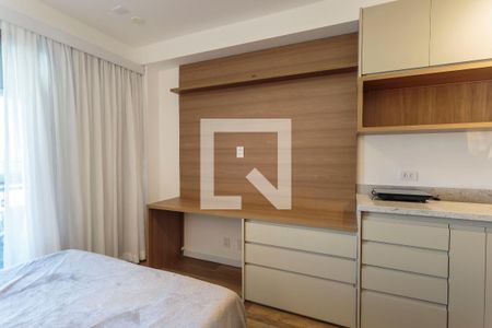Sala/Quarto de kitnet/studio para alugar com 1 quarto, 29m² em Moema, São Paulo