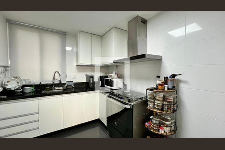 Apartamento à venda com 112m², 3 quartos e 2 vagasCozinha