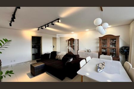 Sala de apartamento à venda com 3 quartos, 112m² em Buritis, Belo Horizonte