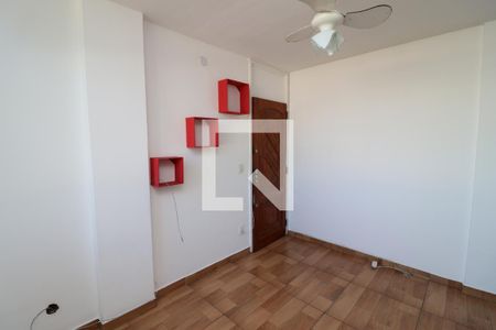 Sala de apartamento para alugar com 2 quartos, 48m² em Cocotá, Rio de Janeiro
