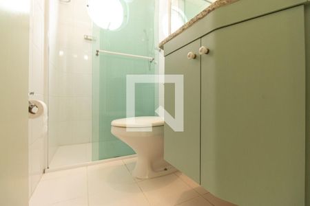 Apartamento para alugar com 104m², 3 quartos e 3 vagas Apartamento para alugar com 104m², 3 quartos e 3 vagasBanheiro
