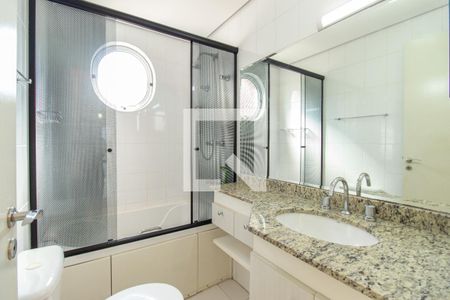Apartamento para alugar com 104m², 3 quartos e 3 vagas Apartamento para alugar com 104m², 3 quartos e 3 vagasBanheiro da Suíte