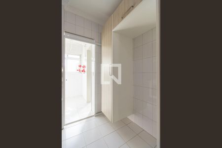 Apartamento para alugar com 104m², 3 quartos e 3 vagas Apartamento para alugar com 104m², 3 quartos e 3 vagasCozinha