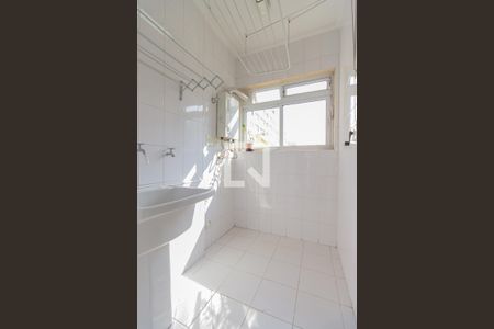 Apartamento para alugar com 104m², 3 quartos e 3 vagas Apartamento para alugar com 104m², 3 quartos e 3 vagasÁrea de Serviço