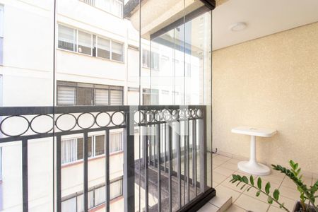 Apartamento para alugar com 104m², 3 quartos e 3 vagas Apartamento para alugar com 104m², 3 quartos e 3 vagasVaranda da Sala