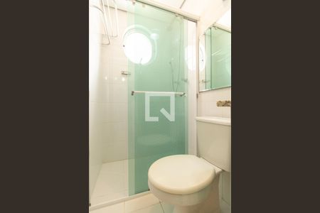 Apartamento para alugar com 104m², 3 quartos e 3 vagas Apartamento para alugar com 104m², 3 quartos e 3 vagasBanheiro