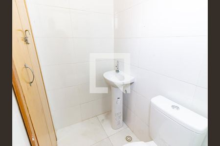 Casa de condomínio à venda com 74m², 2 quartos e 2 vagas Casa de condomínio à venda com 74m², 2 quartos e 2 vagasBanheiro da Suíte 2