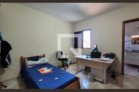 Casa à venda com 300m², 3 quartos e 4 vagas Casa à venda com 300m², 3 quartos e 4 vagasSuíte 2