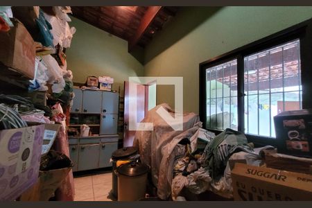 Casa à venda com 300m², 3 quartos e 4 vagas Casa à venda com 300m², 3 quartos e 4 vagasQuarto de serviço