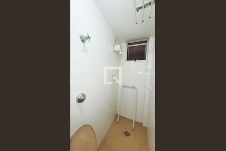 Apartamento para alugar com 130m², 3 quartos e 2 vagasBanheiro de serviço