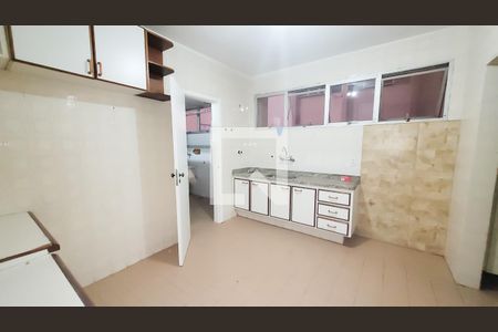 Apartamento para alugar com 130m², 3 quartos e 2 vagasCozinha
