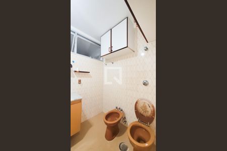 Apartamento para alugar com 130m², 3 quartos e 2 vagasBanheiro Social