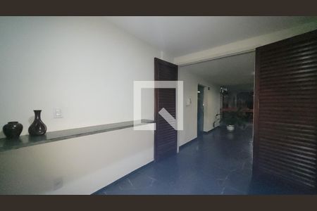 Apartamento para alugar com 130m², 3 quartos e 2 vagasHall Social
