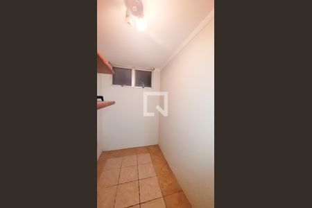 Apartamento para alugar com 130m², 3 quartos e 2 vagasQuarto de Serviço