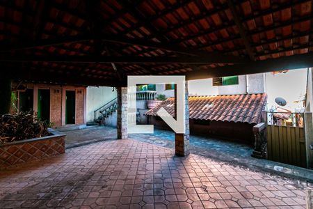 Casa à venda com 484m², 2 quartos e 4 vagasÁrea Externa