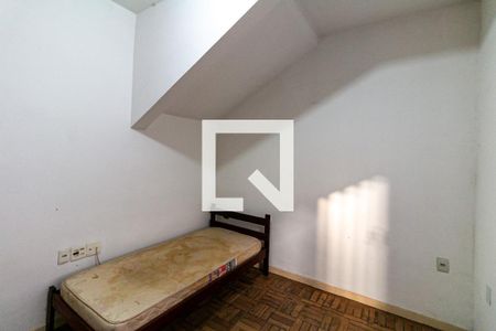 Quarto de casa à venda com 2 quartos, 484m² em Camargos, Belo Horizonte