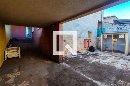 Casa à venda com 484m², 2 quartos e 4 vagasÁrea Externa