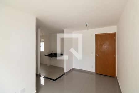 Sala de apartamento para alugar com 2 quartos, 48m² em Inhoaíba, Rio de Janeiro