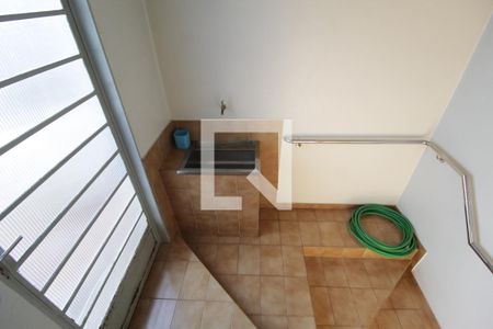 Casa para alugar com 450m², 4 quartos e 4 vagasÁrea de Serviço