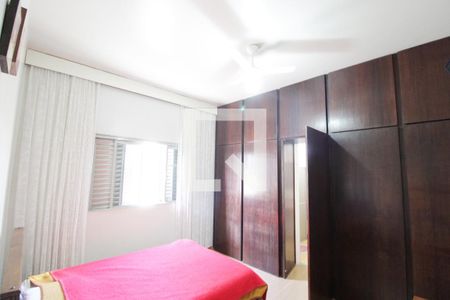 Casa para alugar com 450m², 4 quartos e 4 vagasQuarto 1 - Suíte