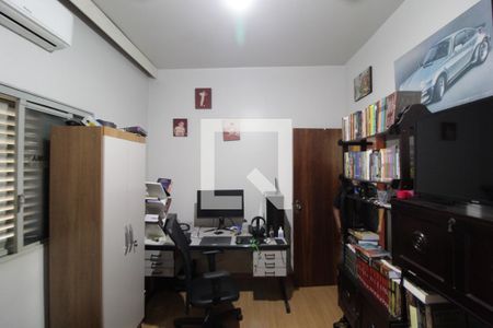 Casa para alugar com 450m², 4 quartos e 4 vagasQuarto 2 - Suíte