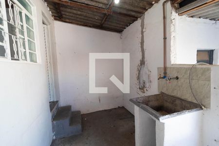 Casa para alugar com 50m², 1 quarto e 1 vagaÁrea de Serviço