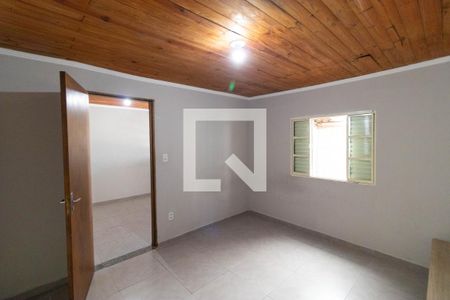 Casa para alugar com 50m², 1 quarto e 1 vagaQuarto
