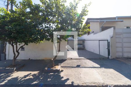 Casa para alugar com 50m², 1 quarto e 1 vagaFachada
