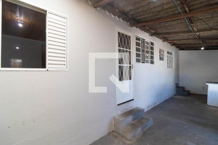 Casa para alugar com 50m², 1 quarto e 1 vagaÁrea comum