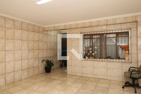 Casa à venda com 144m², 3 quartos e 2 vagasQuintal