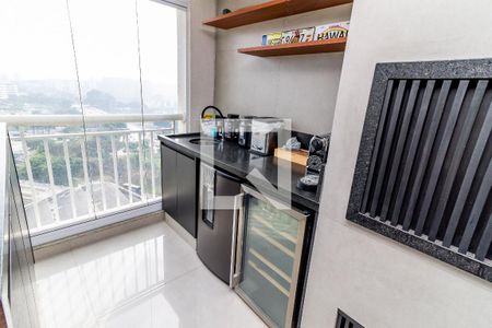 Apartamento para alugar com 100m², 2 quartos e 2 vagasVaranda