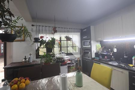 Casa à venda com 150m², 4 quartos e 2 vagasCozinha