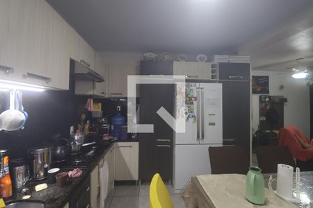 Casa à venda com 150m², 4 quartos e 2 vagasCozinha