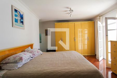 Casa à venda com 123m², 3 quartos e 2 vagasQuarto 3 - Suíte