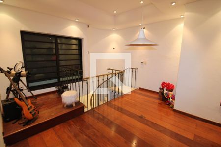 Apartamento à venda com 288m², 3 quartos e 4 vagasÁrea de Serviço - Quarto