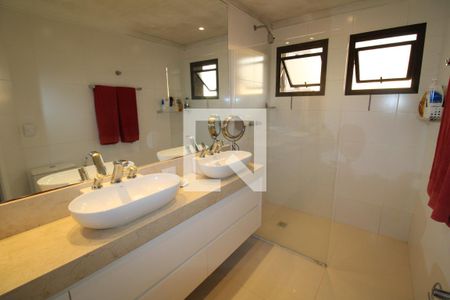 Apartamento à venda com 288m², 3 quartos e 4 vagasBanheiro 2