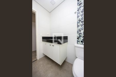 Casa à venda com 140m², 3 quartos e 1 vagaSuíte - Banheiro
