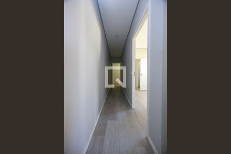 Casa à venda com 140m², 3 quartos e 1 vagaCorredor