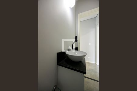 Casa à venda com 140m², 3 quartos e 1 vagaLavabo