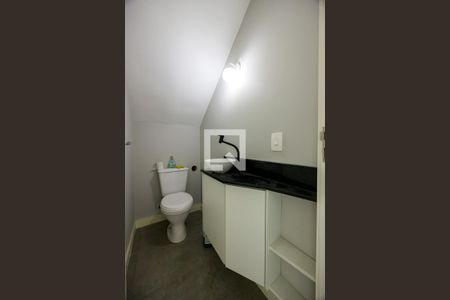 Casa à venda com 140m², 3 quartos e 1 vagaLavabo