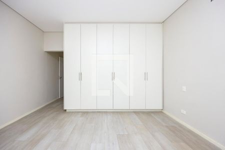 Casa à venda com 140m², 3 quartos e 1 vagaSuíte