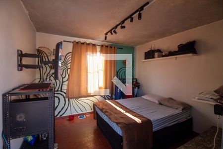 Casa à venda com 120m², 4 quartos e 5 vagasQuarto de Serviço