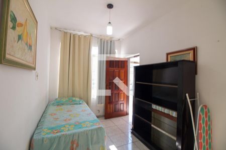 Casa à venda com 120m², 4 quartos e 5 vagasQuarto 3