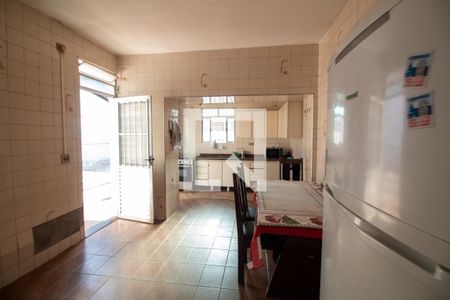 Casa à venda com 120m², 4 quartos e 5 vagasCopa