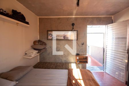 Casa à venda com 120m², 4 quartos e 5 vagasQuarto de Serviço