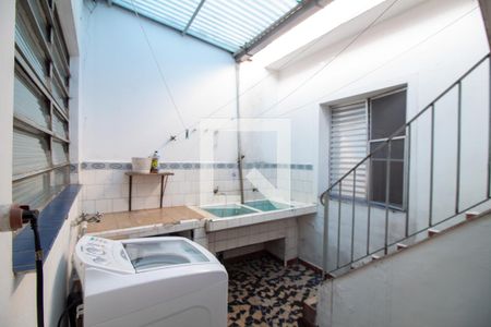 Casa à venda com 120m², 4 quartos e 5 vagasÁrea de Serviço