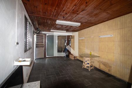 Casa à venda com 120m², 4 quartos e 5 vagasSalão de Festas